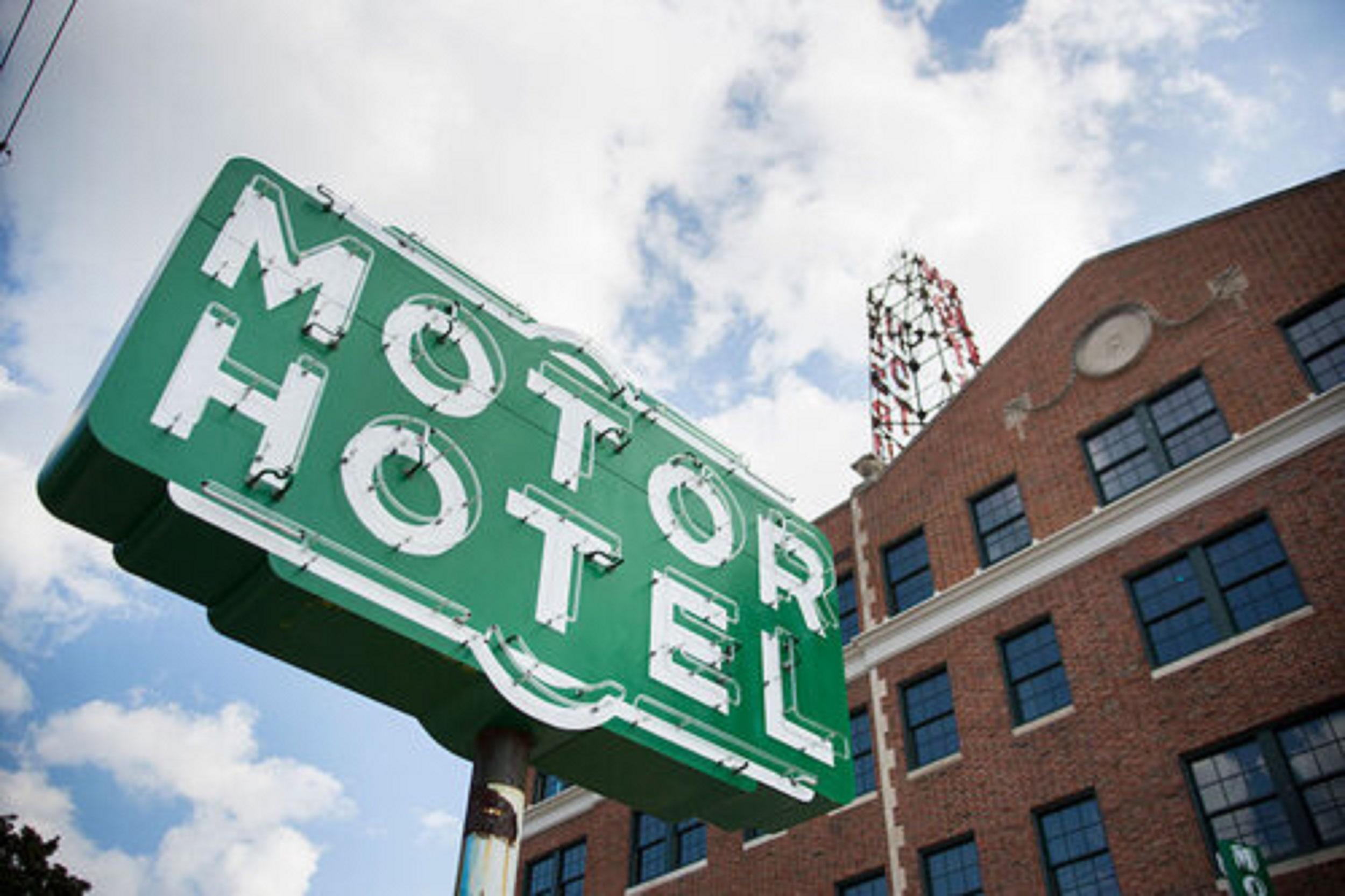 Hotel Clermont Atlanta, By Oliver Εξωτερικό φωτογραφία
